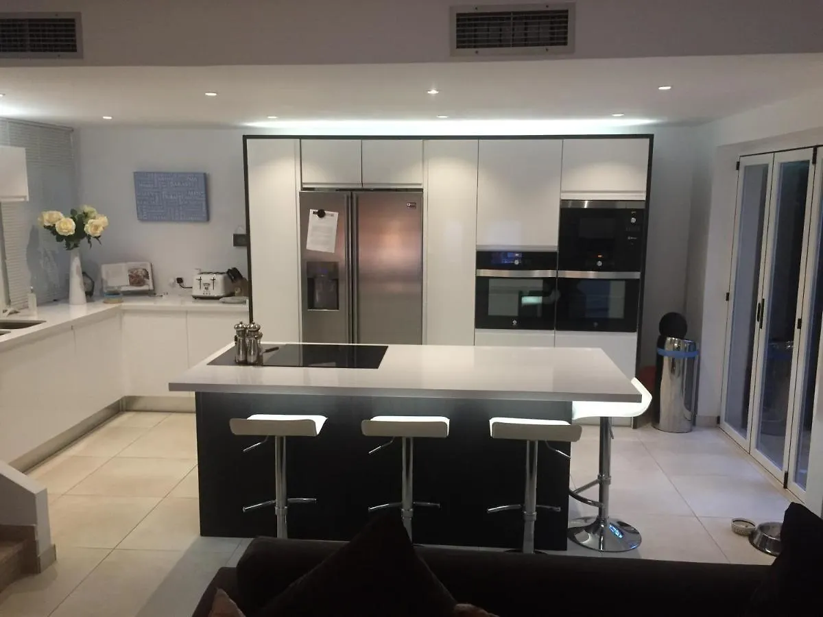 Condes de Iza Nueva Andalucia Villa Marbella