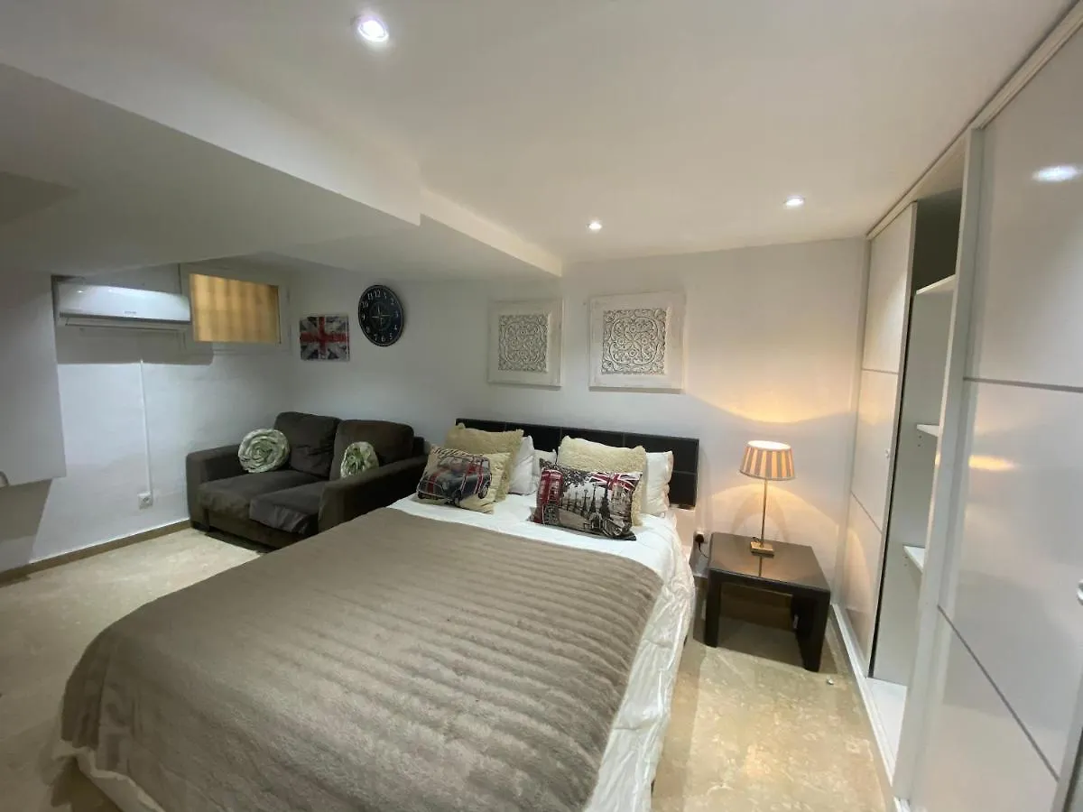 Tatil Evi Condes De Iza Nueva Andalucia Villa Marbella